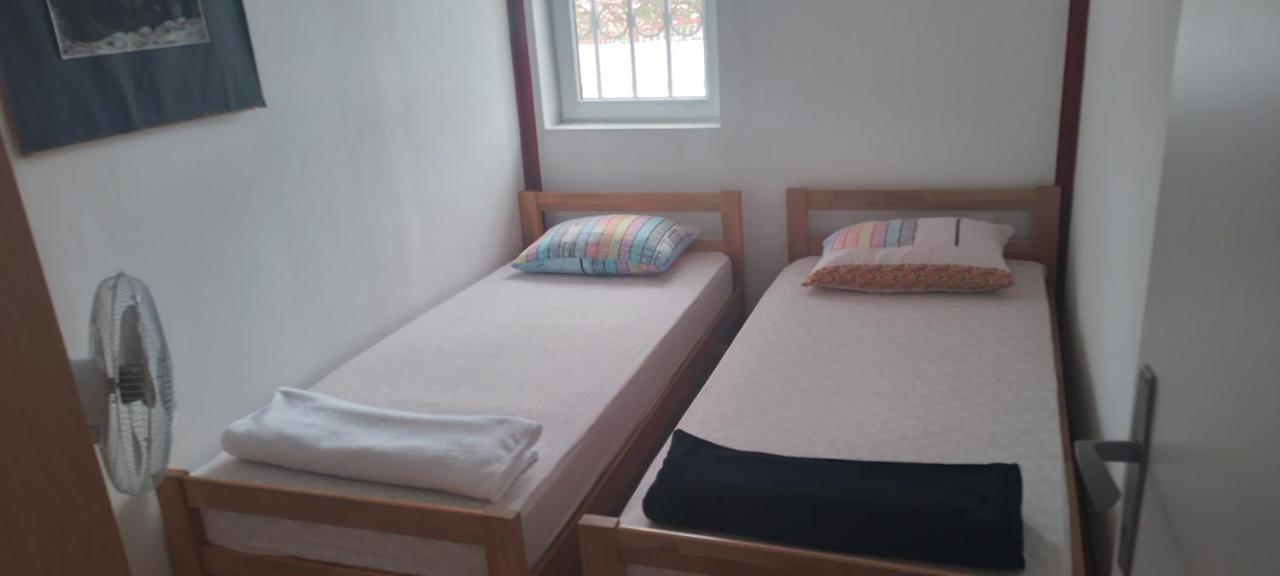 Red Apartman 特雷比涅 外观 照片